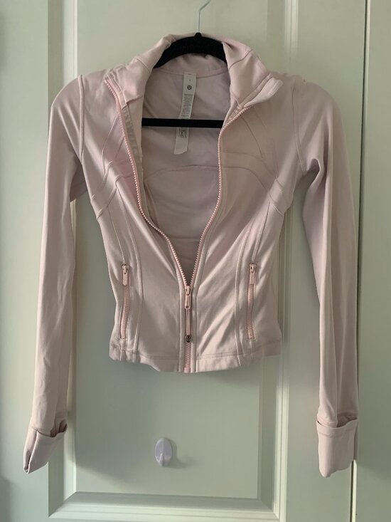 lululemon athletica Jackets & Blazers - Lululemon define cropped jacket